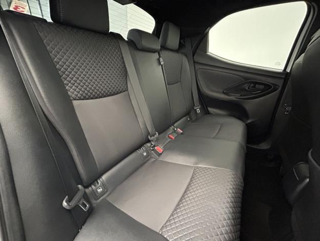 TOYOTA Yaris 116h Collection  