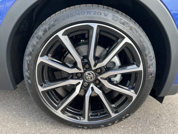 TOYOTA C-HR 2.0 Hybride 200 GR Sport AWD  C HR HYBRIDE NG HYBRIDE 2.0L AWD I GR SPORT MY26