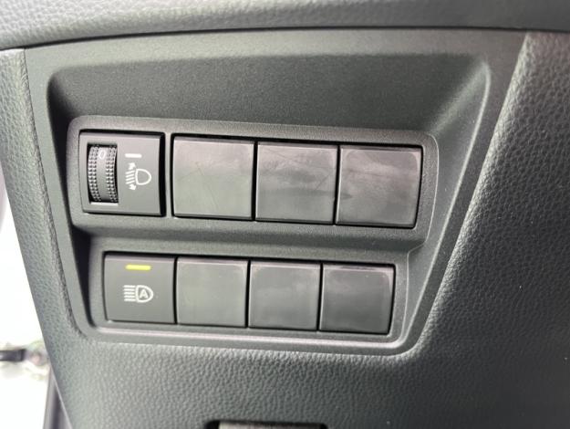 TOYOTA Yaris Hybride 116h Design MC24  