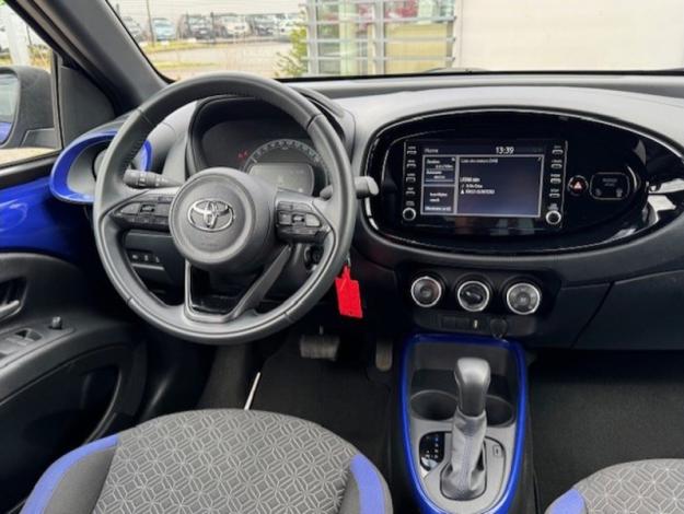 TOYOTA Aygo X 1.0 VVT-i 72 Design CVT   