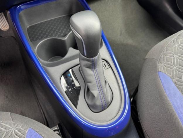 TOYOTA Aygo X 1.0 VVT-i 72 Design CVT   
