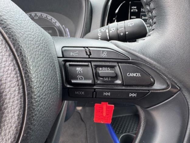 TOYOTA Aygo X 1.0 VVT-i 72 Design CVT   