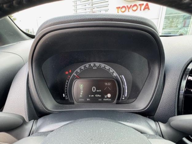 TOYOTA Aygo X 1.0 VVT-i 72 Design  