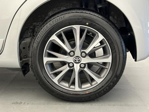 TOYOTA Yaris 110 VVT-i CVT Design   
