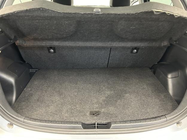 TOYOTA Yaris 110 VVT-i CVT Design   