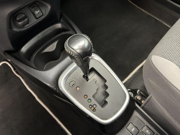 TOYOTA Yaris 110 VVT-i CVT Design   