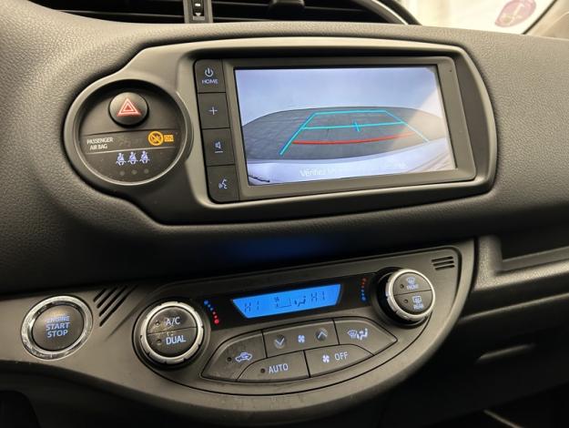 TOYOTA Yaris 110 VVT-i CVT Design   