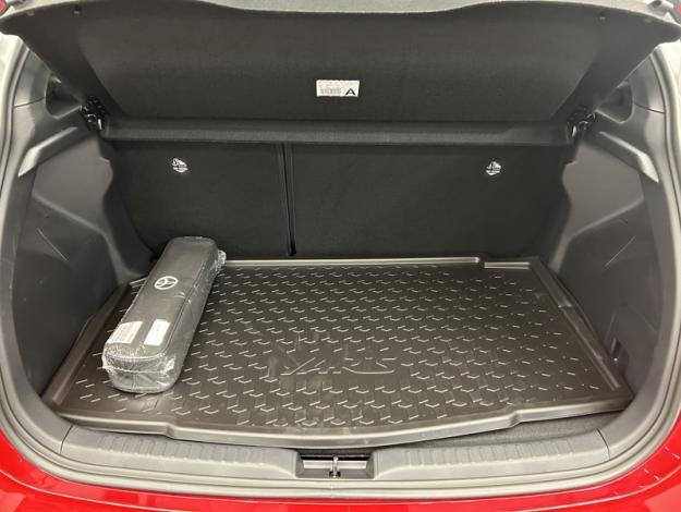 TOYOTA Yaris 130h GR SPORT  