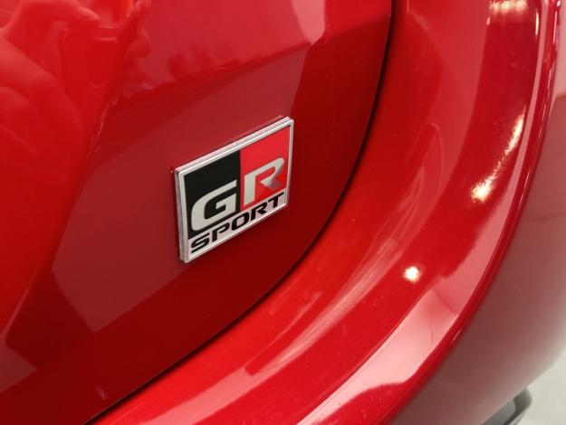 TOYOTA Yaris 130h GR SPORT  