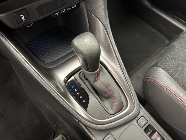 TOYOTA Yaris 130h GR SPORT  