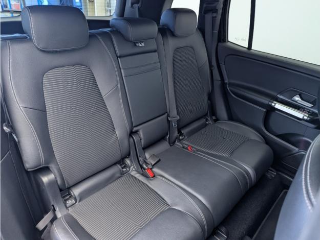 MERCEDES-BENZ GLB 200 d Progressive Line  GLB 200 d Progressive Line