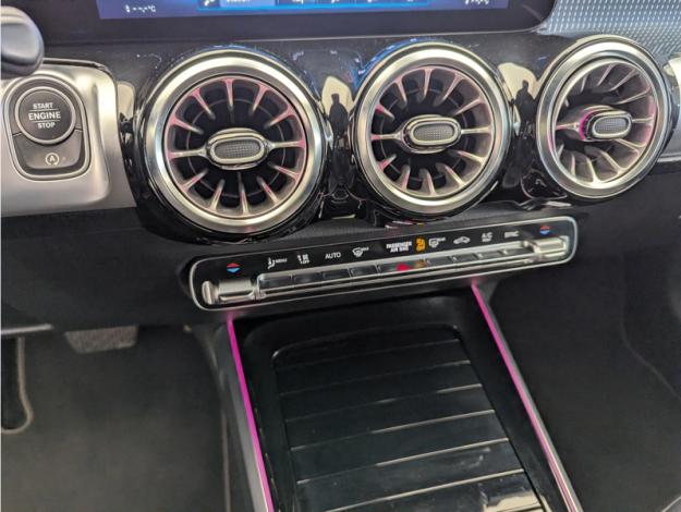 MERCEDES-BENZ GLB 200 d Progressive Line  GLB 200 d Progressive Line