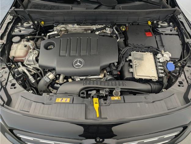 MERCEDES-BENZ GLB 200 d Progressive Line  GLB 200 d Progressive Line