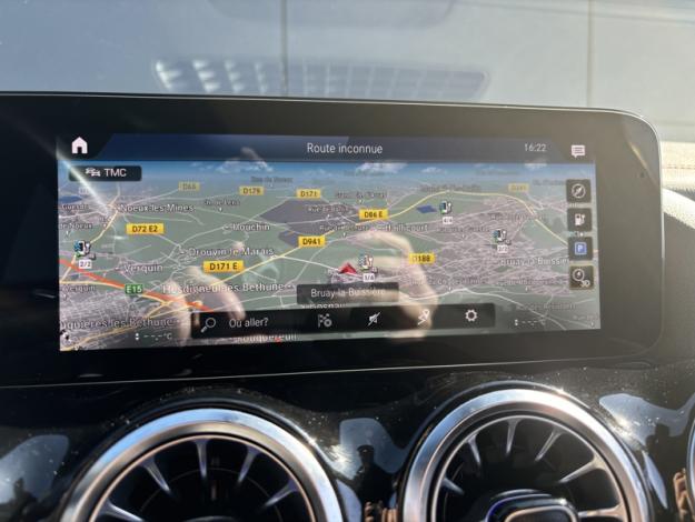 MERCEDES-BENZ EQA 250 AMG Line  