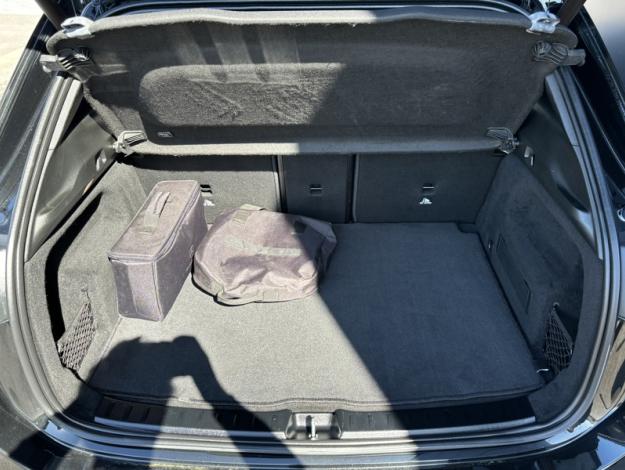 MERCEDES-BENZ EQA 250 AMG Line  