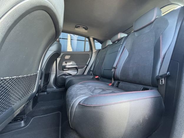 MERCEDES-BENZ EQA 250 AMG Line  