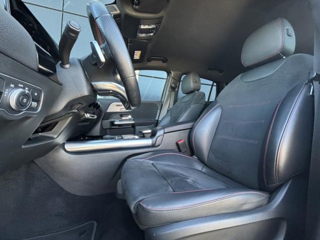 MERCEDES-BENZ EQA 250 AMG Line  