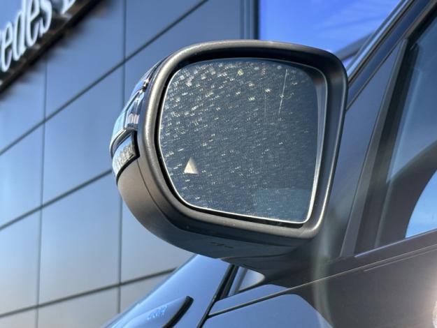 MERCEDES-BENZ EQA 250 AMG Line  