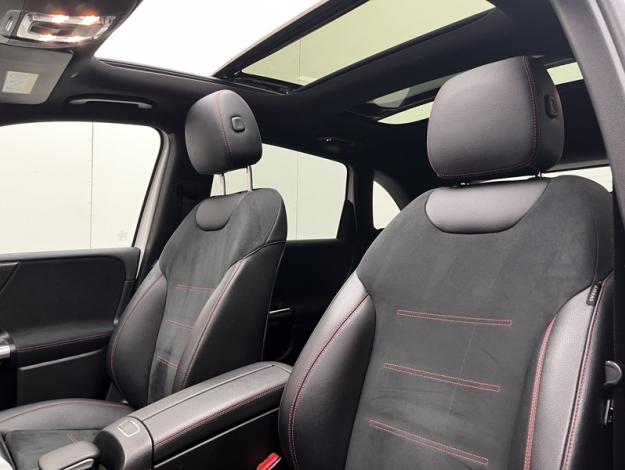 MERCEDES-BENZ Classe B 200 d AMG Line Edition  