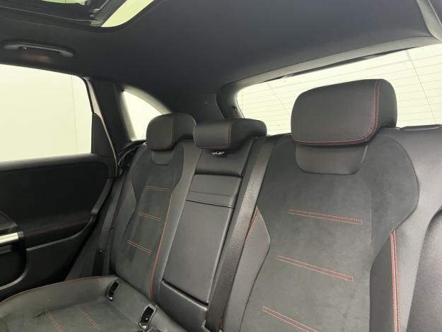MERCEDES-BENZ Classe B 200 d AMG Line Edition  