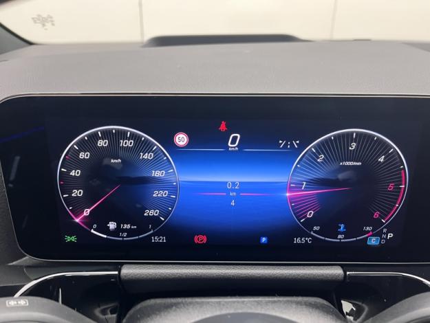 MERCEDES-BENZ GLA 200 d AMG Line  GLA 200 d AMG Line