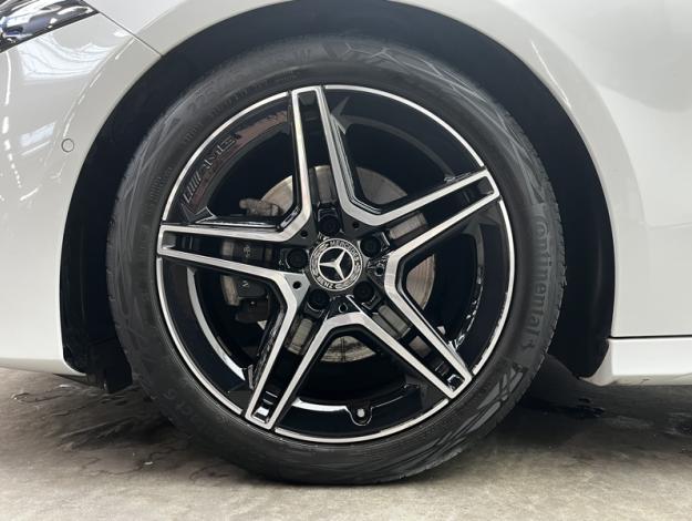 MERCEDES-BENZ Classe A 200 Berline AMG Line  