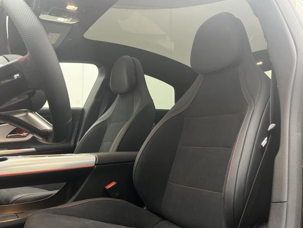 MERCEDES-BENZ CLA Coupé CLA 200 AMG Line  CLA 200 AMG Line