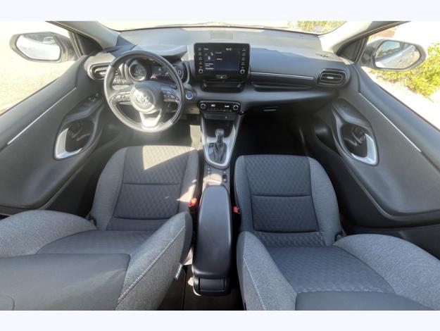 TOYOTA Yaris 116h Design MY22  