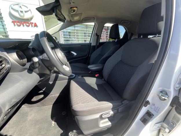 TOYOTA Yaris 116h Design MY22  