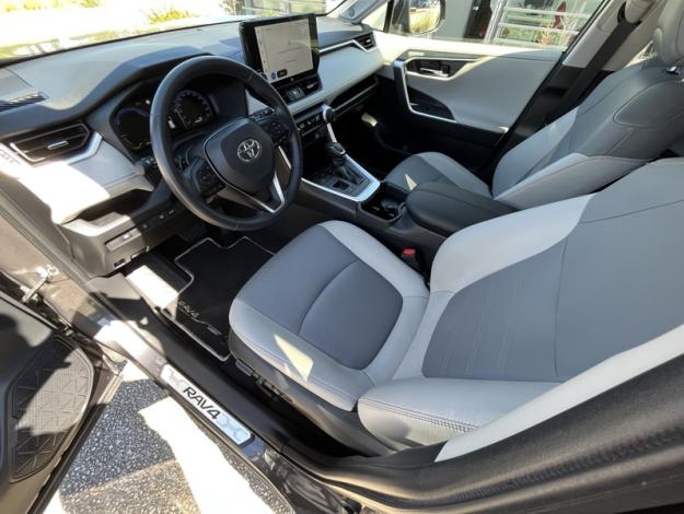 TOYOTA RAV4 218ch Lounge 2WD  MY23