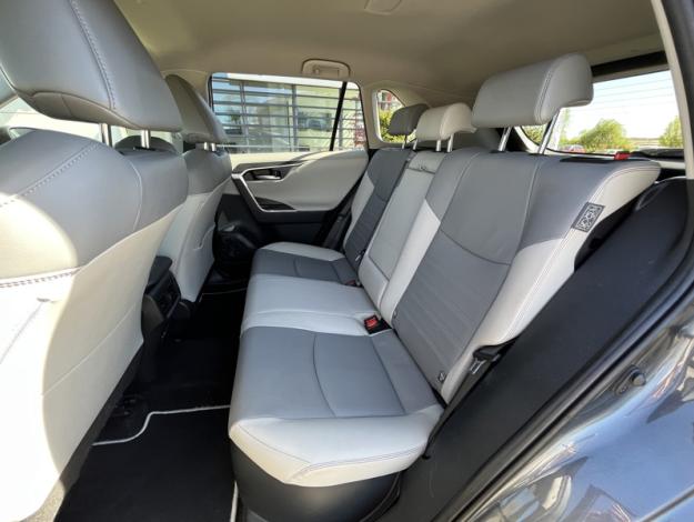 TOYOTA RAV4 218ch Lounge 2WD  MY23