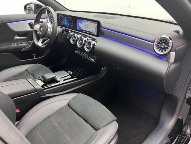 MERCEDES-BENZ CLA Coupé CLA 180 Coupé AMG Line  