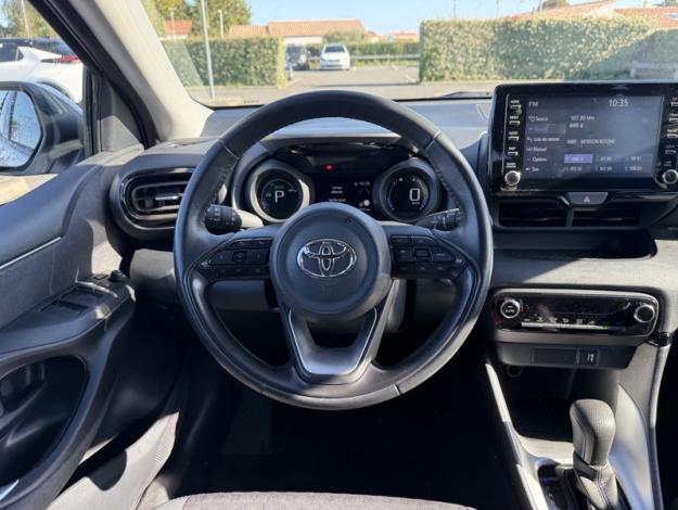 TOYOTA Yaris Hybride 116h Design  