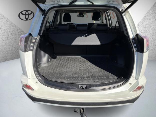 TOYOTA RAV4 143 D-4D Lounge  