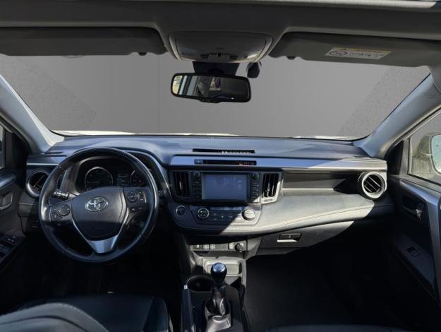 TOYOTA RAV4 143 D-4D Lounge  