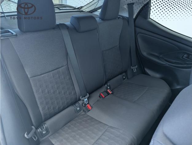 TOYOTA Yaris Hybride 116h Design MY25  