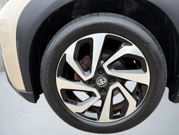 TOYOTA Aygo X 1.0 VVT-i 72 Design   
