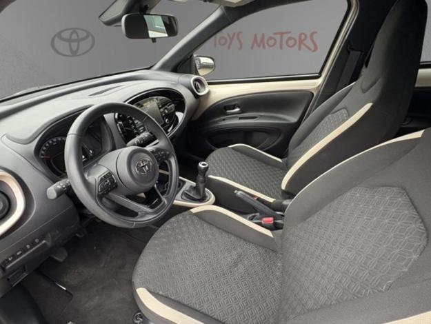 TOYOTA Aygo X 1.0 VVT-i 72 Design   