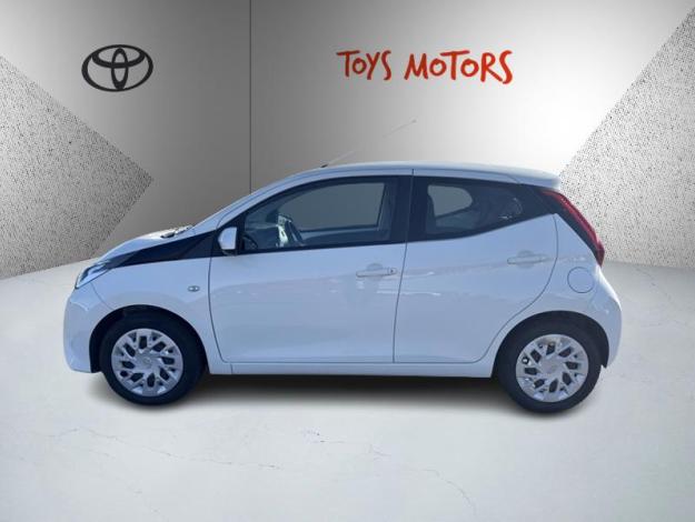 TOYOTA Aygo 1.0 VVT-i x-play  