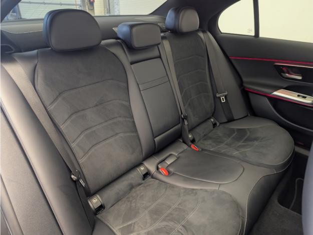 MERCEDES-BENZ Classe E Berline Classe E 300 de Hybrid EQ AMG Line Berline  