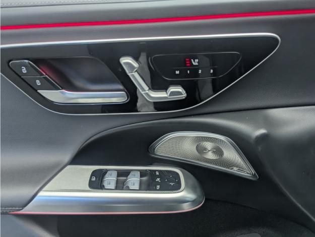 MERCEDES-BENZ Classe E Berline Classe E 300 de Hybrid EQ AMG Line Berline  