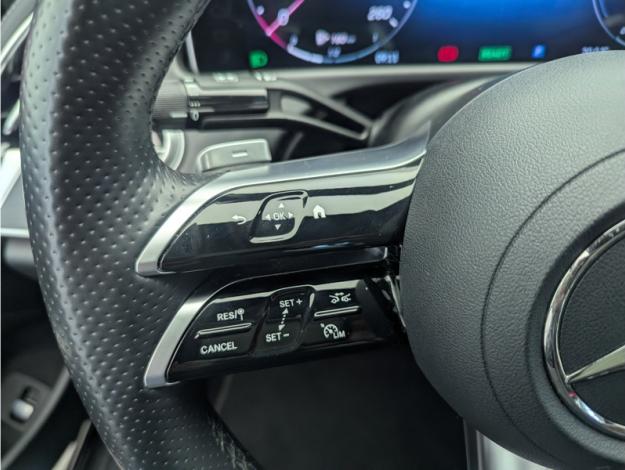 MERCEDES-BENZ Classe E Berline Classe E 300 de Hybrid EQ AMG Line Berline  