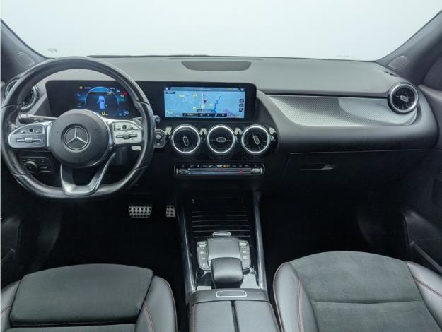 MERCEDES-BENZ GLA 200 d AMG Line  