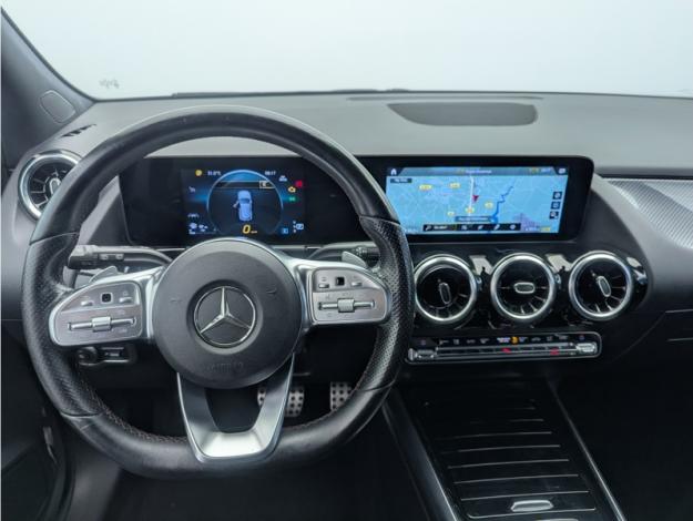 MERCEDES-BENZ GLA 200 d AMG Line  