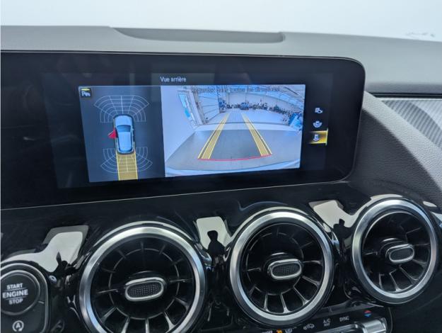 MERCEDES-BENZ GLA 200 d AMG Line  