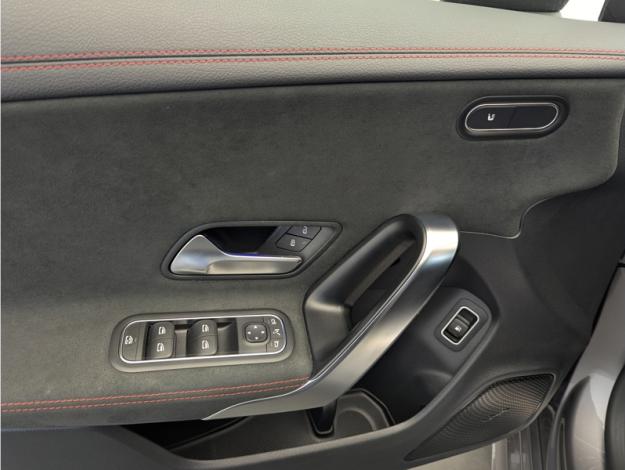 MERCEDES-BENZ CLA Shooting Brake CLA 250 e Hybrid EQ Shooting Brake AMG Line  