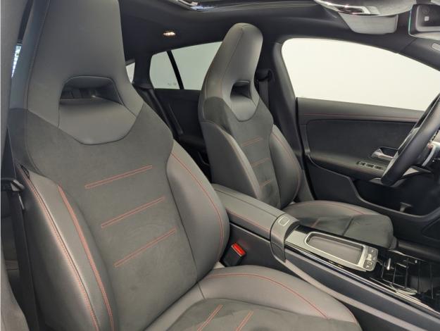MERCEDES-BENZ CLA Shooting Brake CLA 250 e Hybrid EQ Shooting Brake AMG Line  