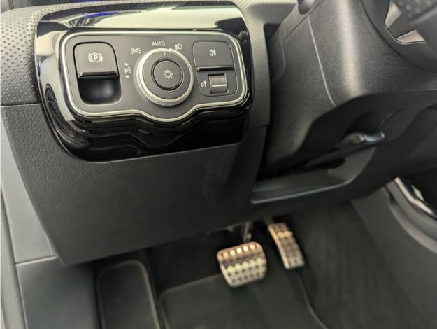 MERCEDES-BENZ CLA Shooting Brake CLA 250 e Hybrid EQ Shooting Brake AMG Line  