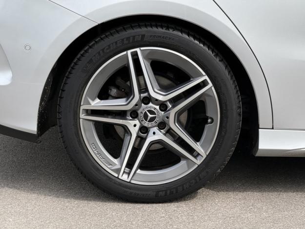 MERCEDES-BENZ Classe B 200 d AMG Line Edition  