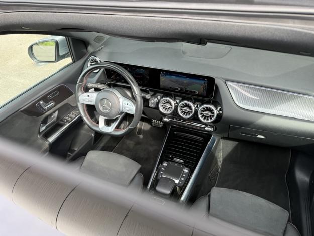 MERCEDES-BENZ Classe B 200 d AMG Line Edition  